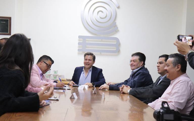  Piden ciudadanos intervención ante estafas en trámite de pasaporte