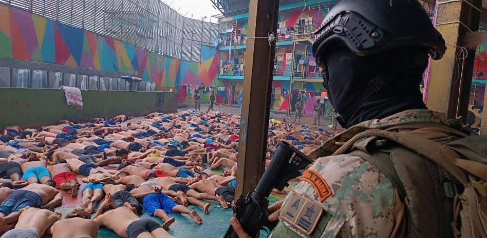  Ecuador, en estado de excepción por grave crisis de seguridad y carcelaria