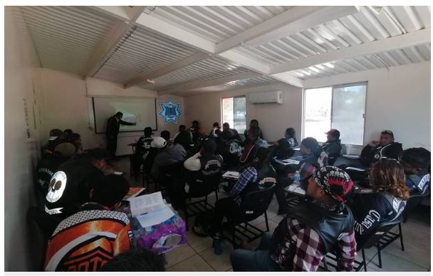  Seguridad Vial imparte curso a motociclistas