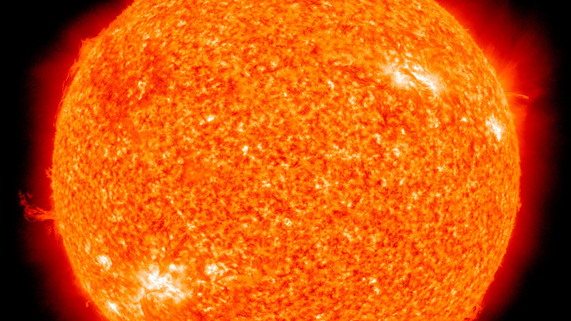  NOAA advierte que tormenta geomagnética alcanza categoría 5, nivel extremo