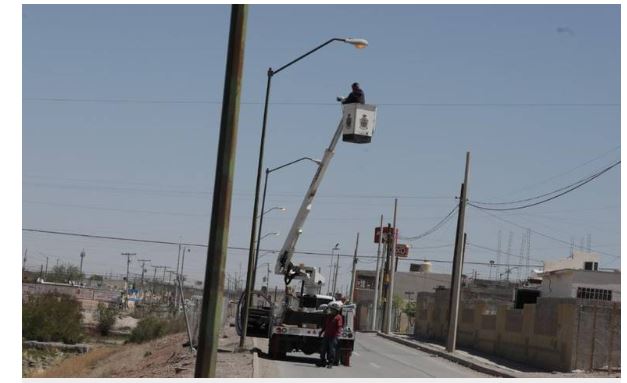  Fueron instaladas casi mil luminarias en Praderas del Sol