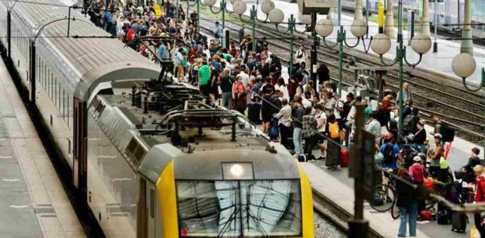  París 2024 garantiza transporte a deportistas y acreditados pese a sabotaje en trenes