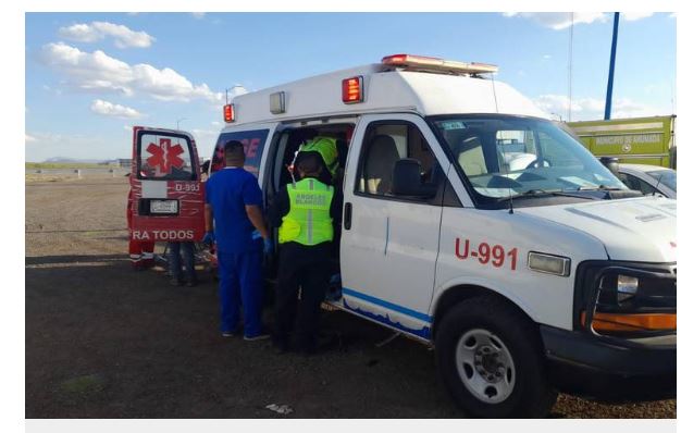  Fallecen tres hombres en volcadura en carretera