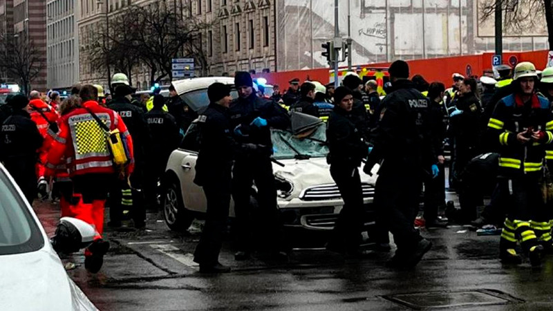  Al menos 28 heridos en atropellamiento masivo en Múnich, Alemania