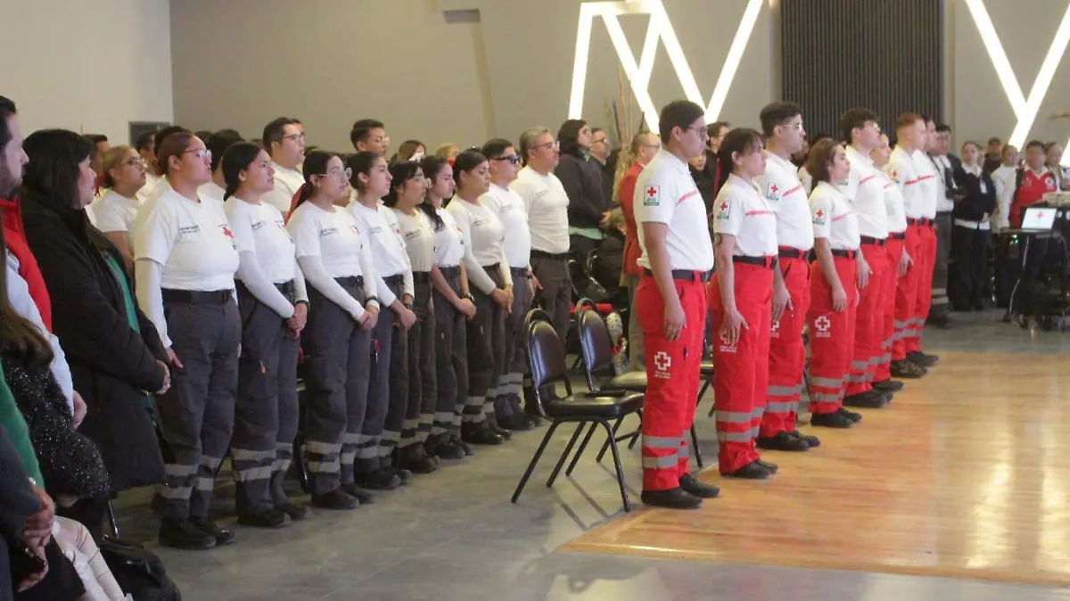  “Salen nuevos técnicos en urgencias médicas preparados para salvar una vida”: Norma Domínguez