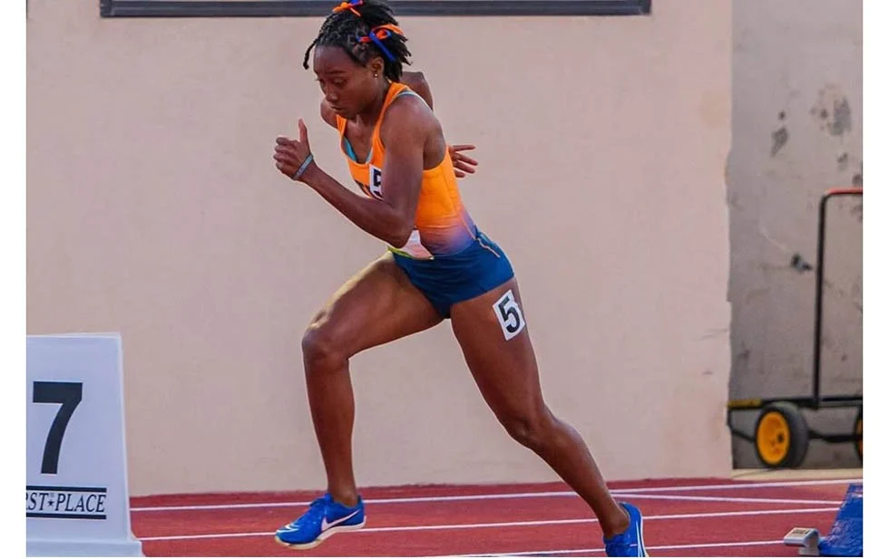  Nombran a Niesha Burgher Atleta con mejor desempeño