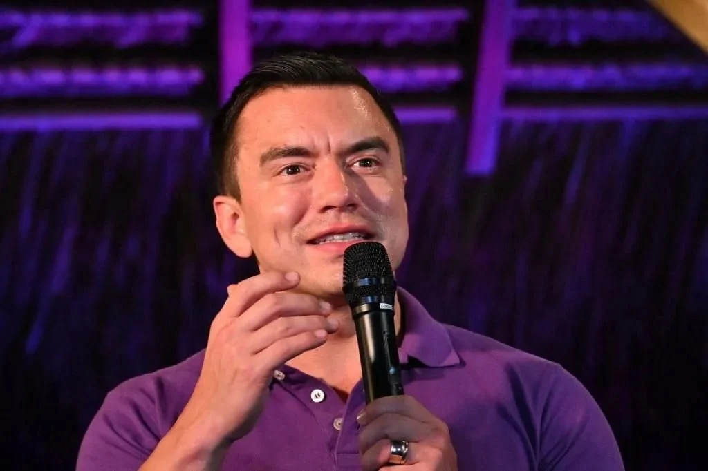  Declaran triunfo de Noboa en Ecuador