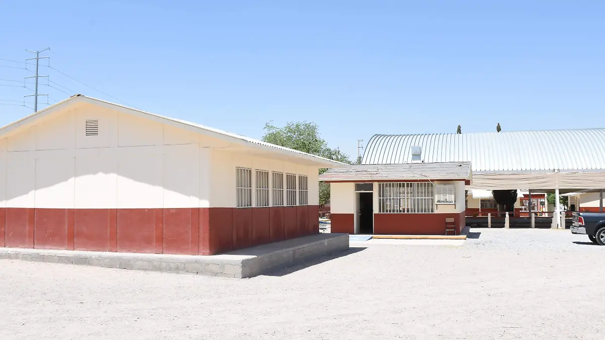  Más de cien obras en espera por entregarse: coordinador de Infraestructura Educativa